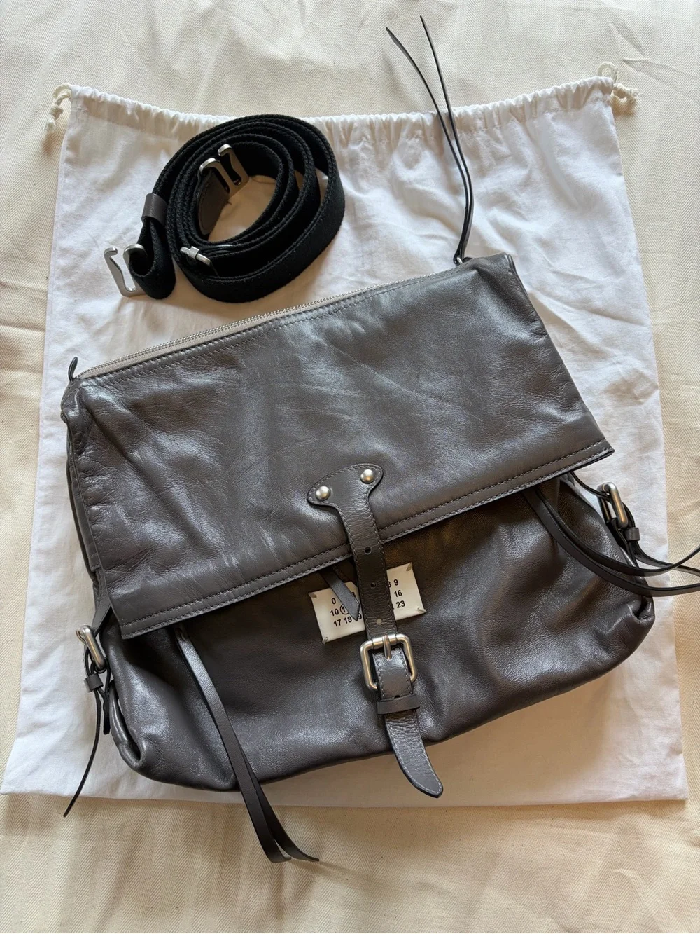 N/A grey leather
